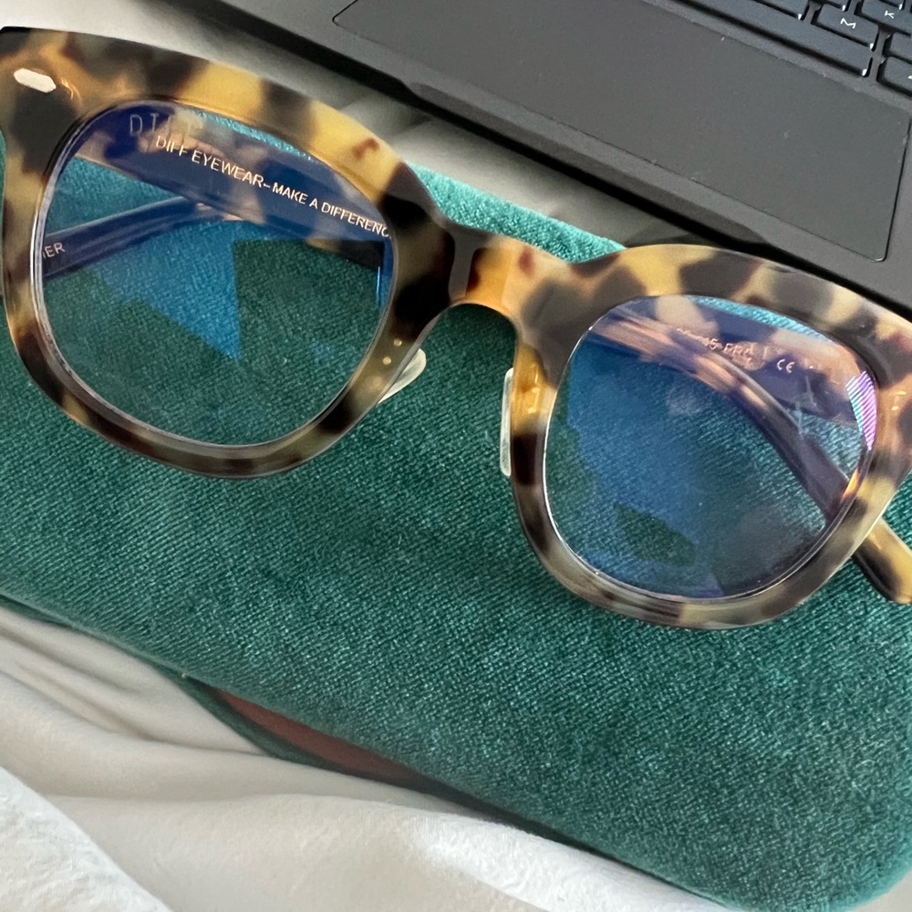 Diff Brown Tortoiseshell Eyeglasses Clear Lenses … - image 4